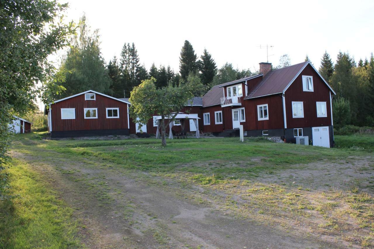 Ett Hus Med 3 Sovrum Med Supersnabba Internet Fiberanslutningen 1000Mb-100Mb I Hoeg, 7 Minuter Fran Худиксвалль Экстерьер фото